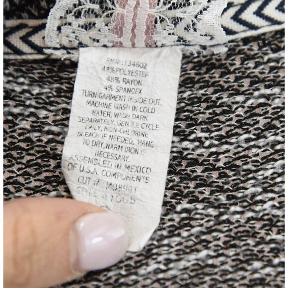 Mauve Anthropologie Knit Cardigan Sweater Ruffled Ruched Black White Women Sz S - Picture 9 of 9